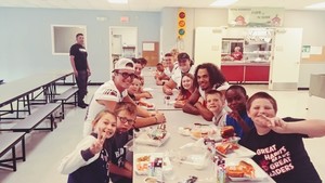 CIS Mrs. Dunn's class dines w/WHS Bulldogs